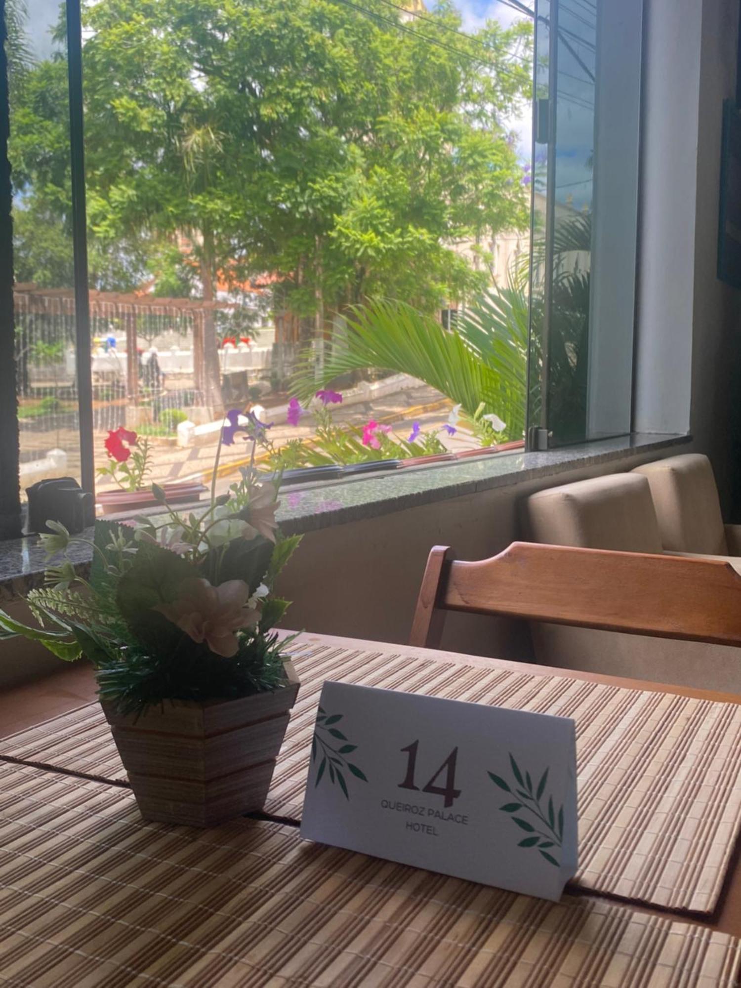 Siqueira Campos Queiroz Palace Hotel מראה חיצוני תמונה